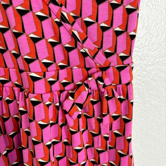 NWOT DIANE VON FURSTENBERG Kids' Short Sleeve Modern Geo Faux Wrap Dress - Large - Picture 5 of 5